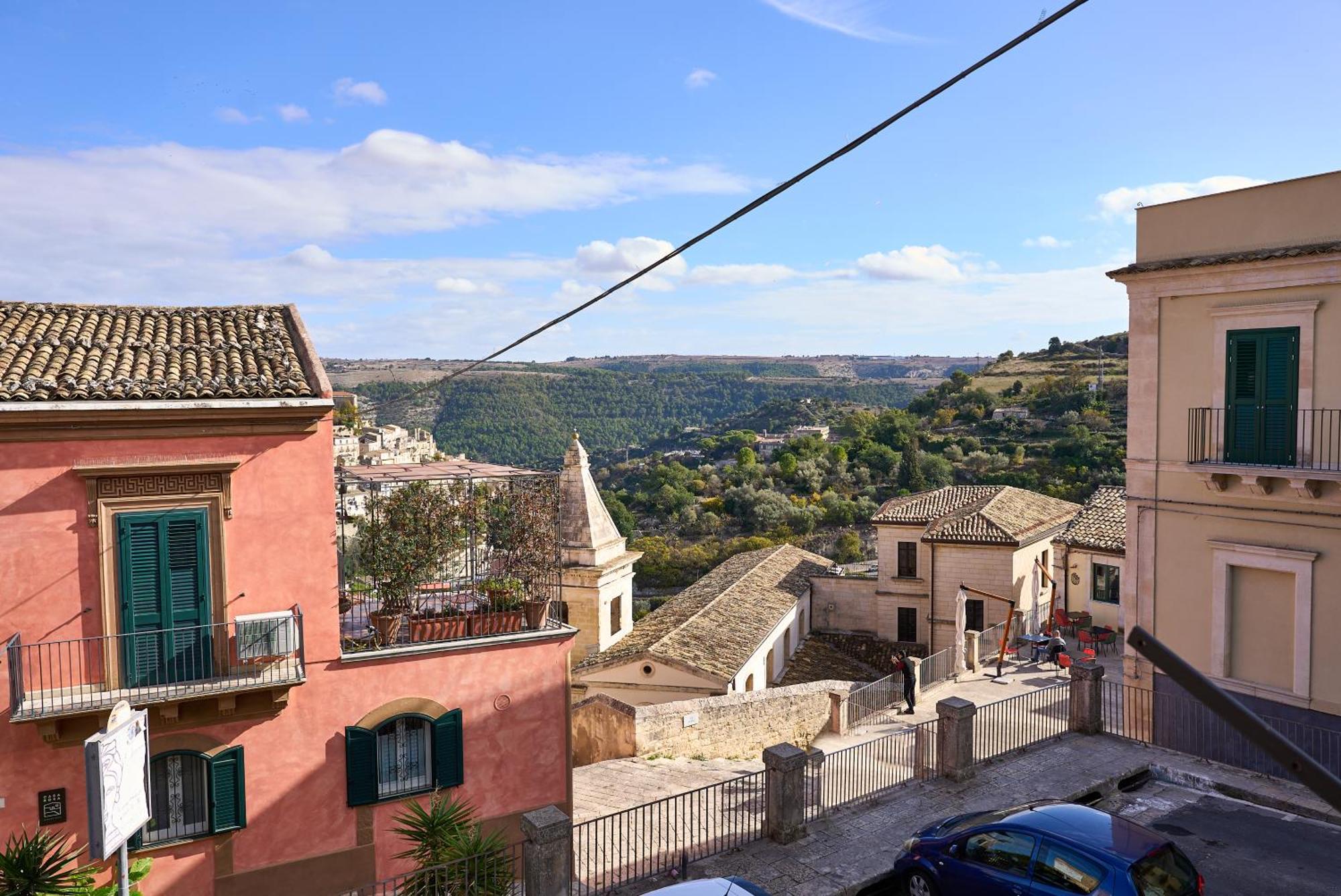 Le Scale Sul Barocco Hotel Ragusa Exterior photo