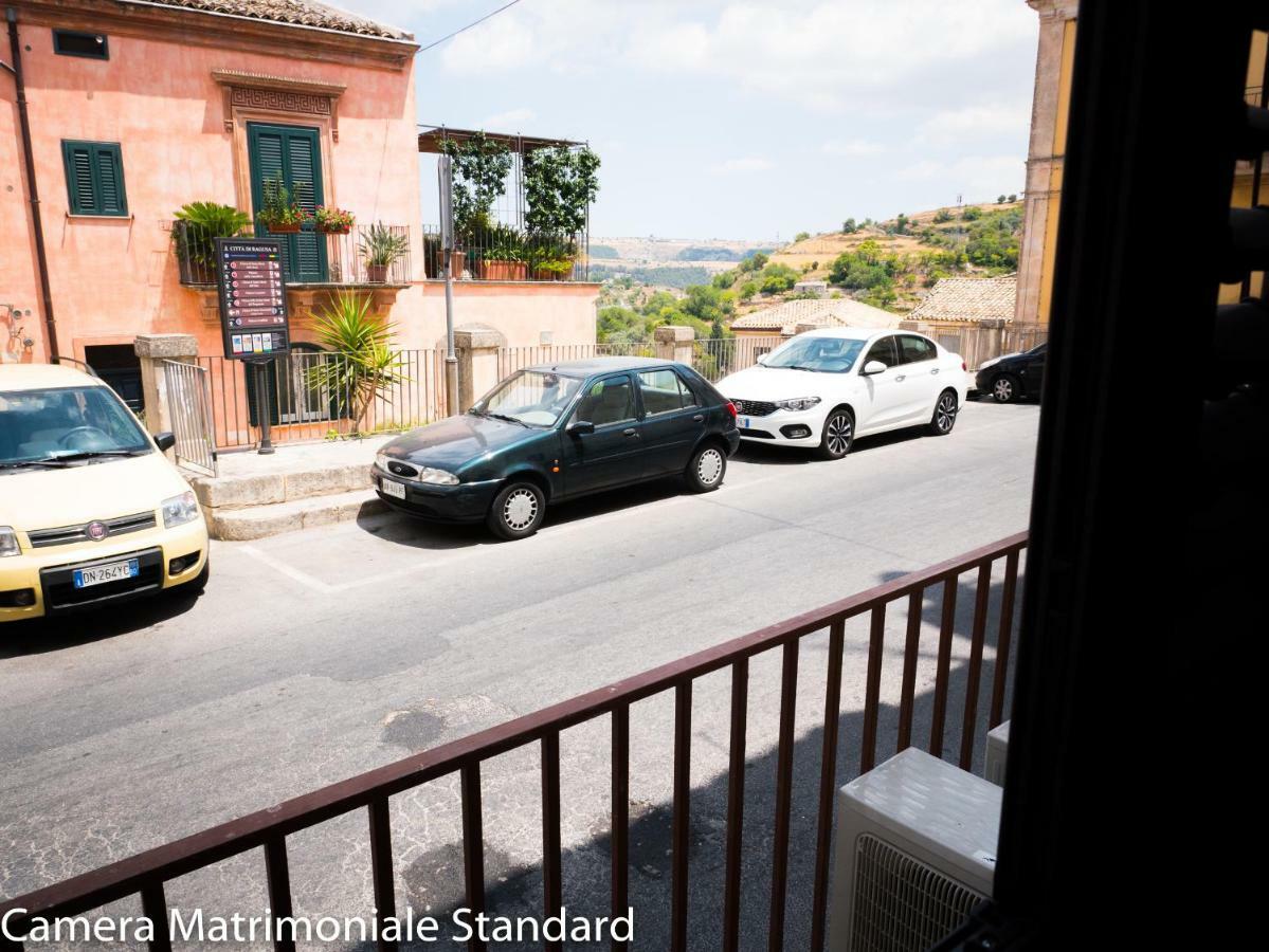 Le Scale Sul Barocco Hotel Ragusa Exterior photo